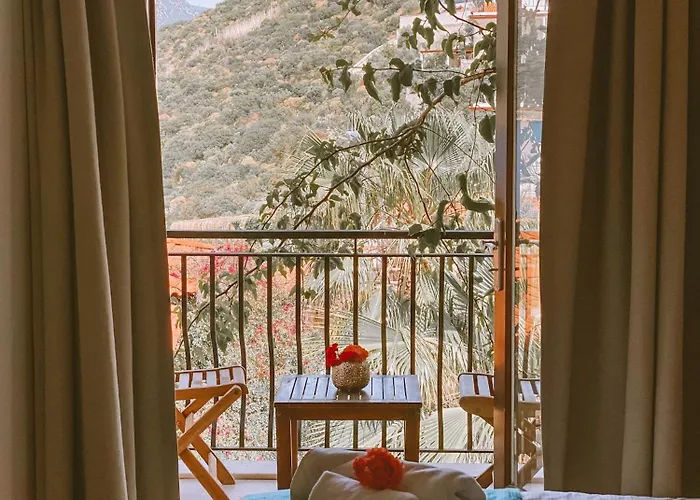 Club Barbarossa מלון 4*