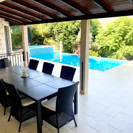 Club Barbarossa Otel Kaş
