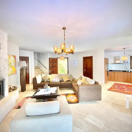 Club Barbarossa Otel 4*