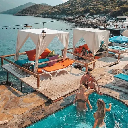 Club Barbarossa Otel 4*