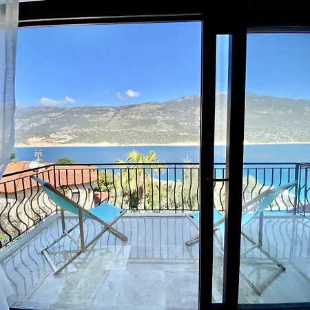 Club Barbarossa Otel 4*